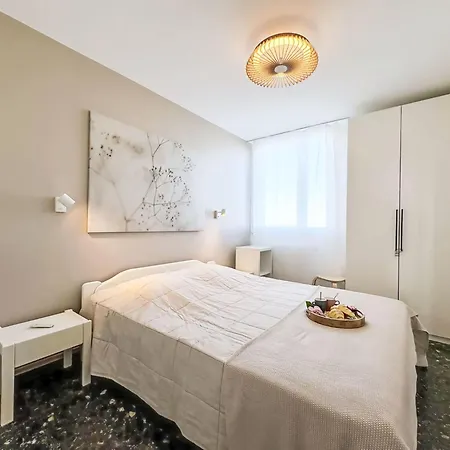 Appartamento Le Mireille By Interhome