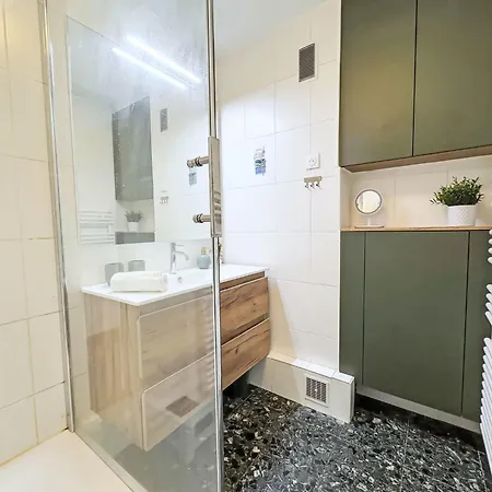 Le Mireille By Interhome Le Grau-du-Roi